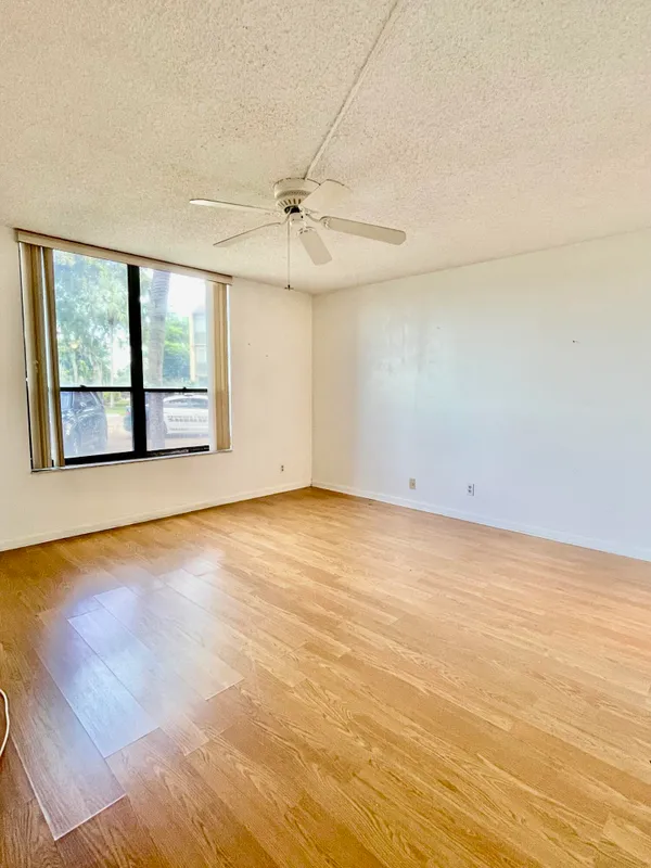 Property Slideshow image 1 of 19 | 6451 n university dr apt 107, Tamarac, FL, 33321