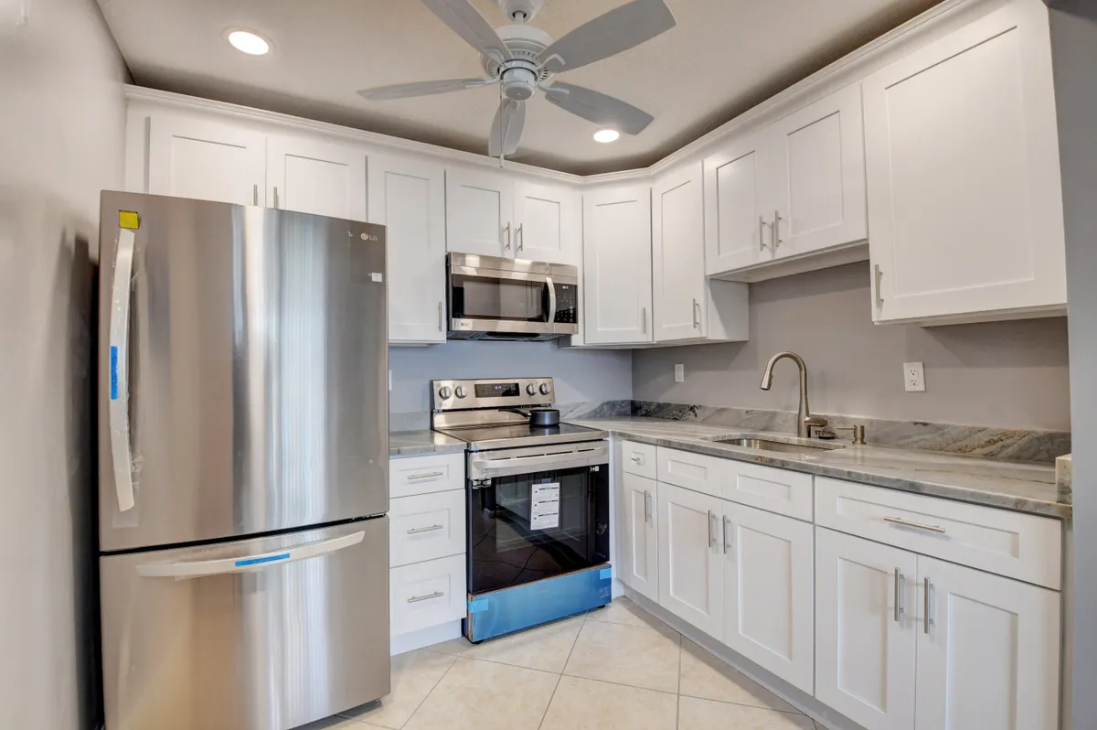 Property Slideshow image 1 of 28 | 418 saxony i, Delray Beach, FL, 33446
