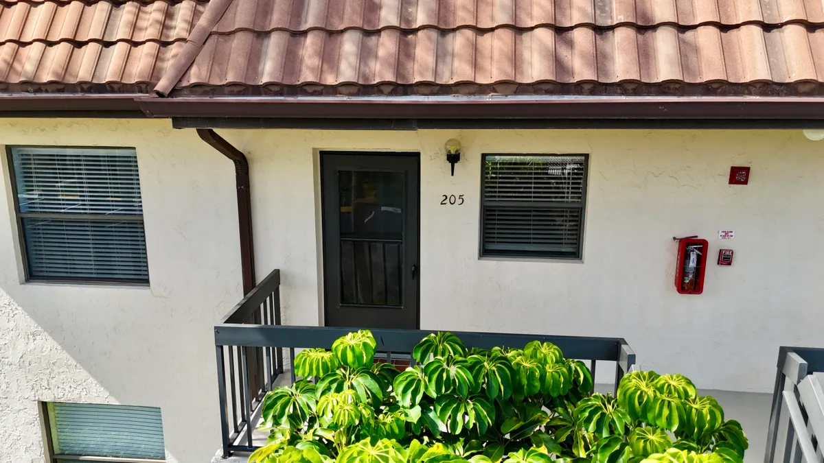 Property Slideshow image 1 of 46 | 7214 golf colony ct 205, Lake Worth, FL, 33467