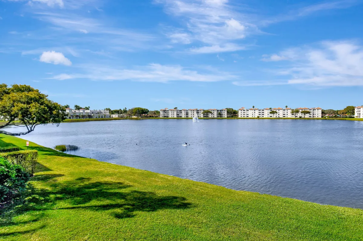 Property Slideshow image 1 of 48 | 14095 royal vista dr apt 202, Delray Beach, FL, 33484