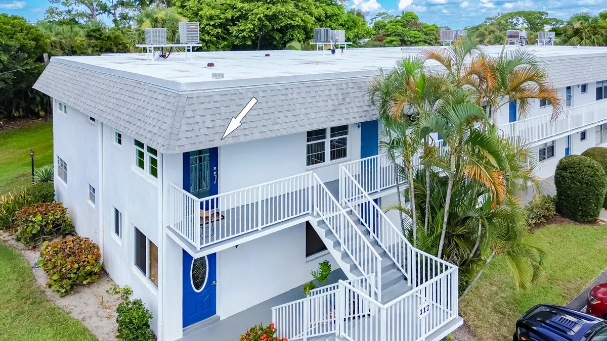 Property Slideshow image 1 of 32 | 2929 se ocean blvd 117-10, Stuart, FL, 34996