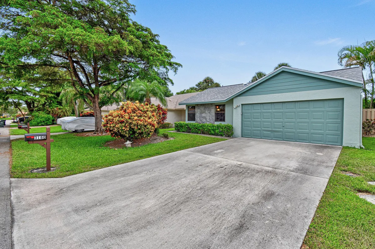 Property Slideshow image 1 of 34 | 3180 nw 6th st, Delray Beach, FL, 33445