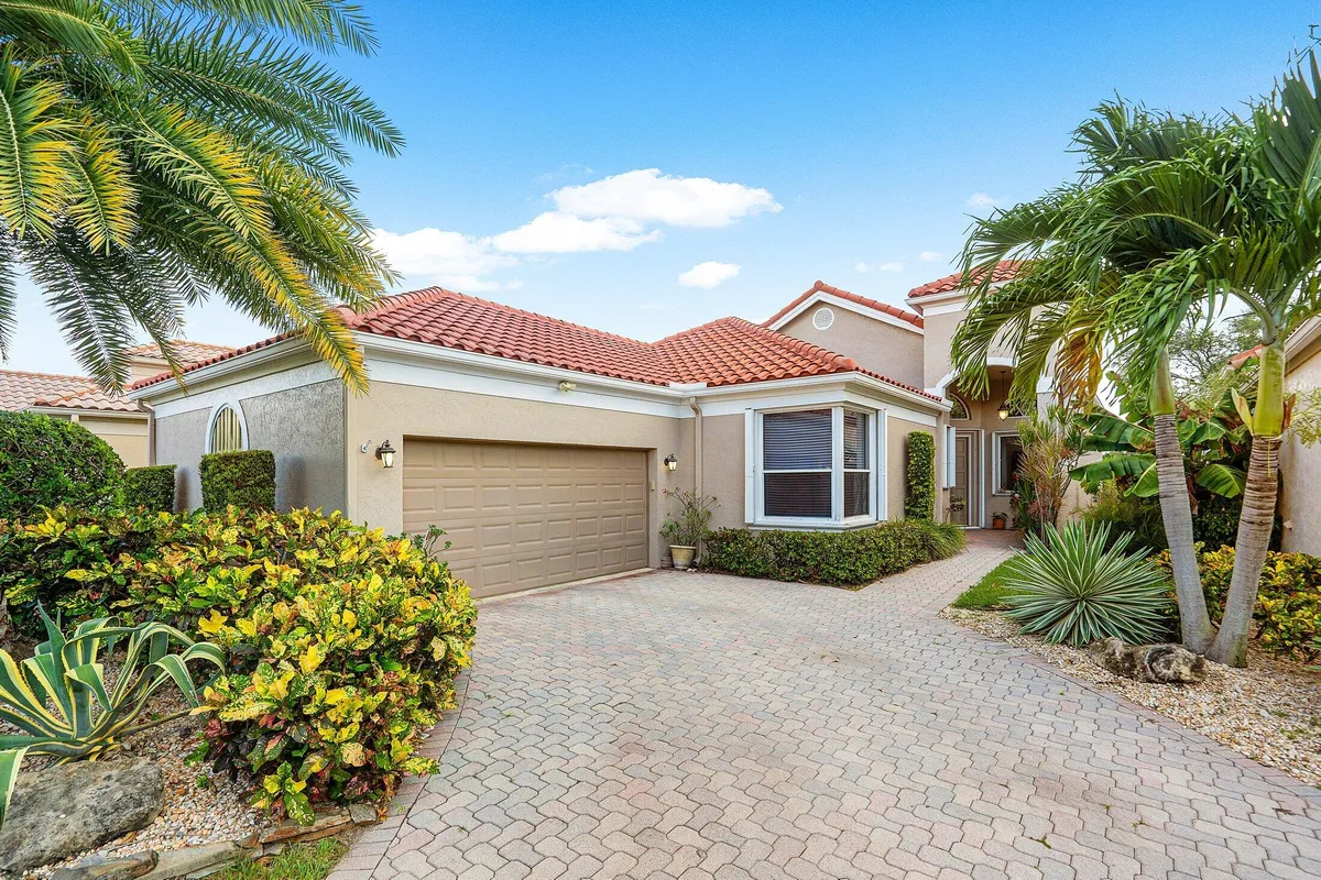 Property Slideshow image 1 of 58 | 6141 evian pl, Boynton Beach, FL, 33437