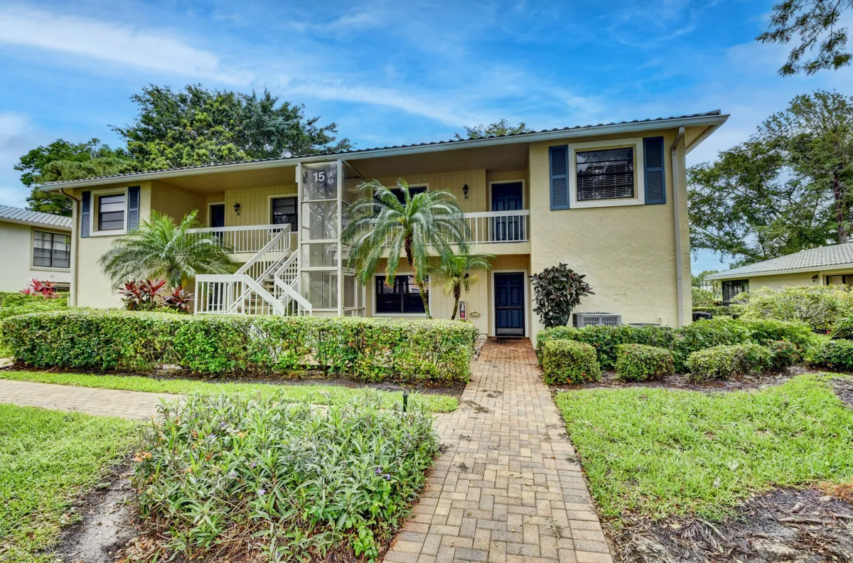 Property Slideshow image 1 of 58 | 15 westgate ln d, Boynton Beach, FL, 33436