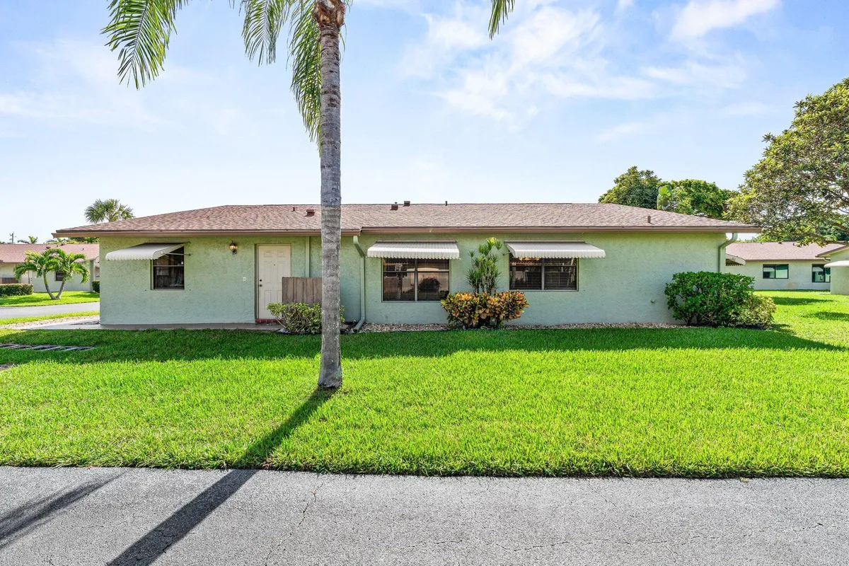 Property Slideshow image 1 of 38 | 1736 palmland dr, Boynton Beach, FL, 33436