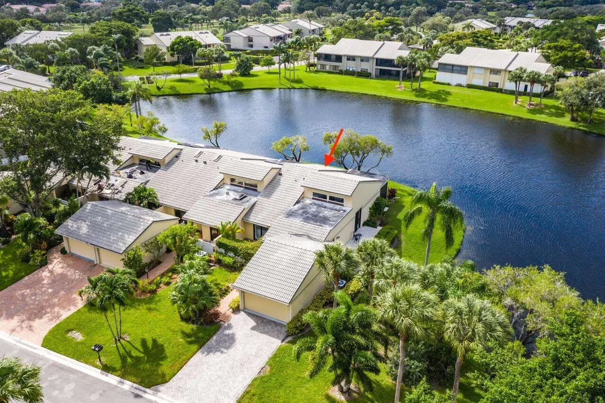 Property Slideshow image 1 of 64 | 12 eastgate dr d, Boynton Beach, FL, 33436