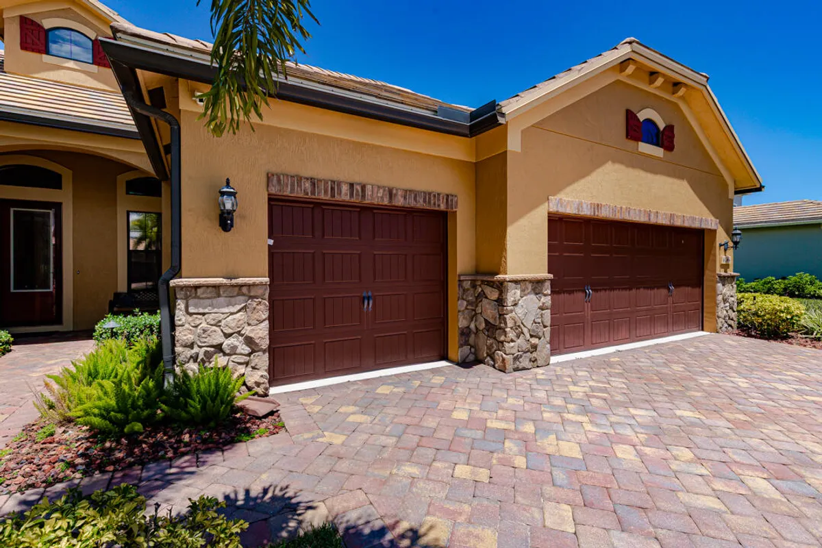 Property Slideshow image 1 of 68 | 4644 sw gossamer cir, Palm City, FL, 34990