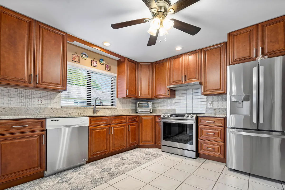 Property Slideshow image 1 of 24 | 4903 equestrian cir a, Boynton Beach, FL, 33436
