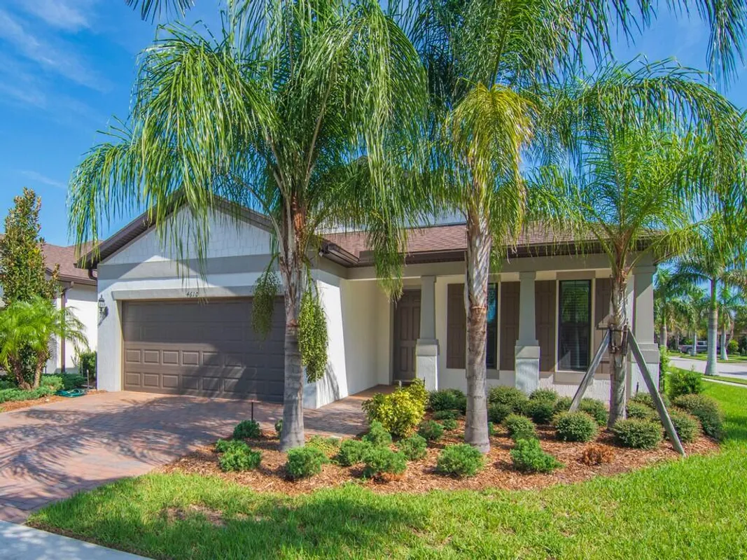 Property Slideshow image 1 of 42 | 4610 ibis rd, Vero Beach, FL, 32967