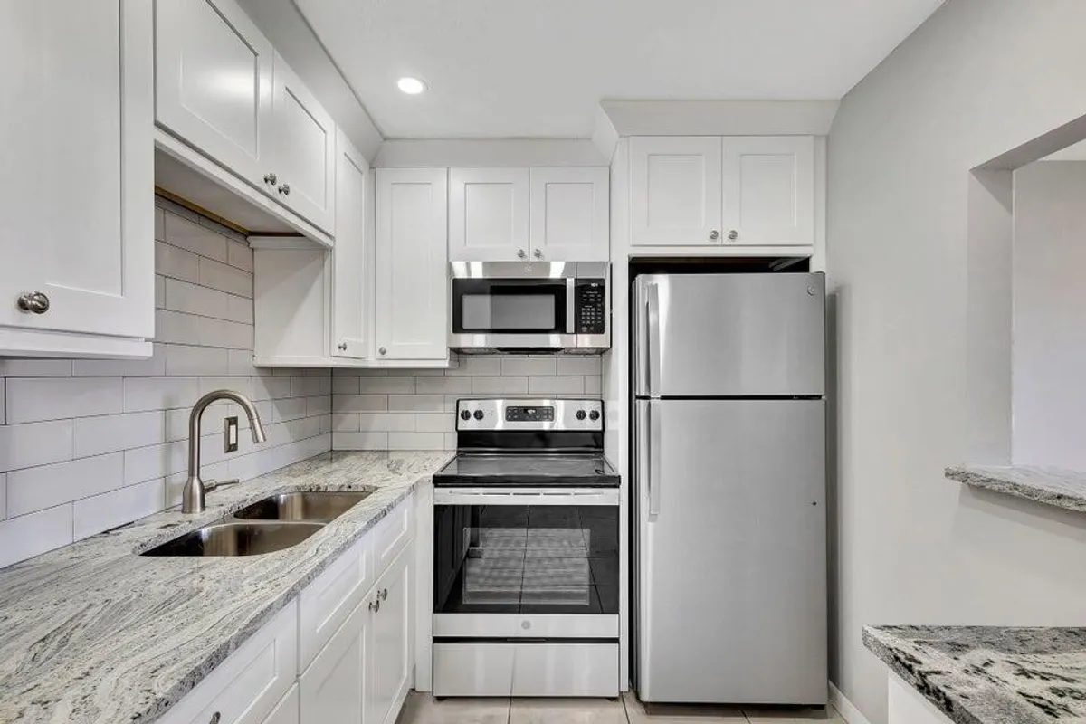 Property Slideshow image 1 of 34 | 27 camden b, West Palm Beach, FL, 33417