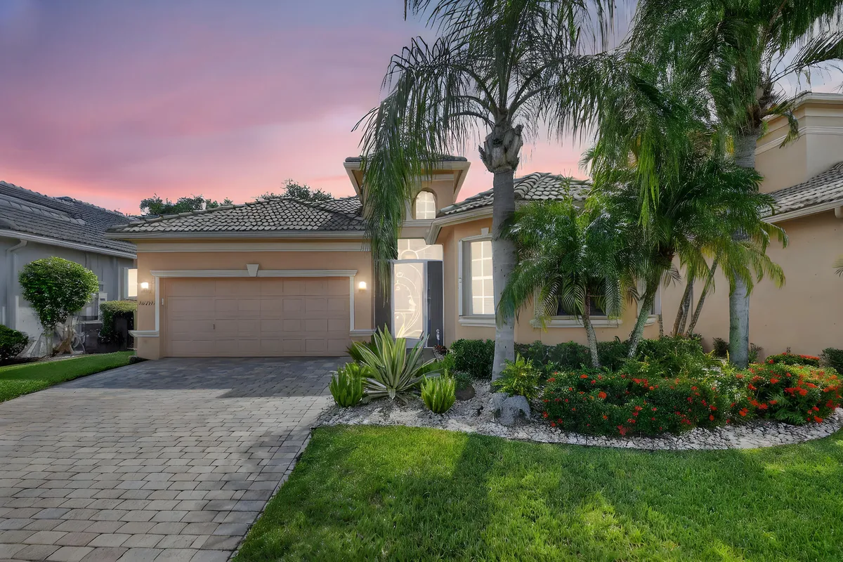 Property Slideshow image 1 of 100 | 10096 armani dr, Boynton Beach, FL, 33437