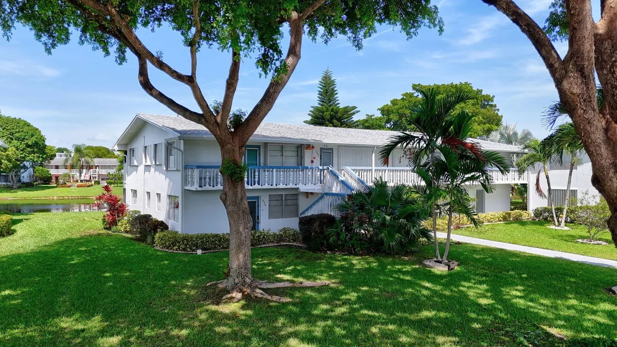 Property Slideshow image 1 of 19 | 536 durham s # 536, Deerfield Beach, FL, 33442