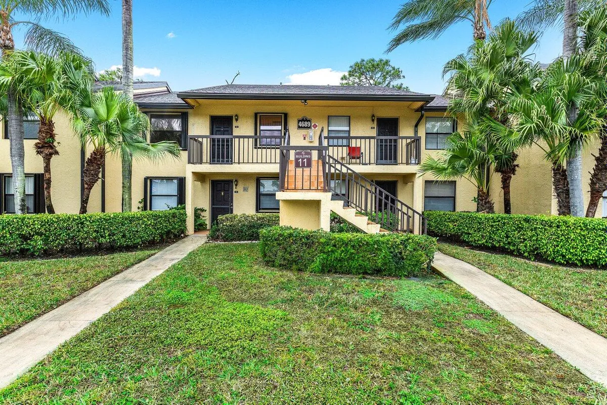 Property Slideshow image 1 of 31 | 4689 lucerne lakes blvd 203, Greenacres, FL, 33467