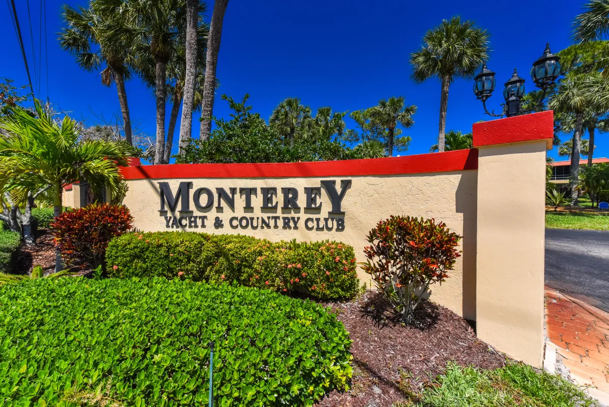 Property Slideshow image 1 of 44 | 1917 sw palm city rd i, Stuart, FL, 34994