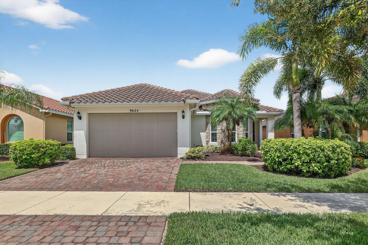 Property Slideshow image 1 of 36 | 9624 sw royal poinciana dr, Port Saint Lucie, FL, 34987