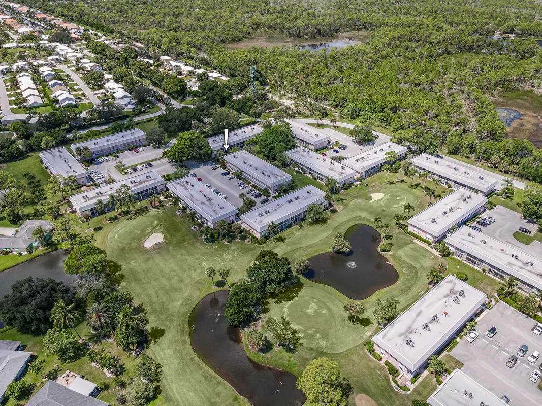 Property Slideshow image 1 of 22 | 18081 se country club dr 326, Jupiter, FL, 33469