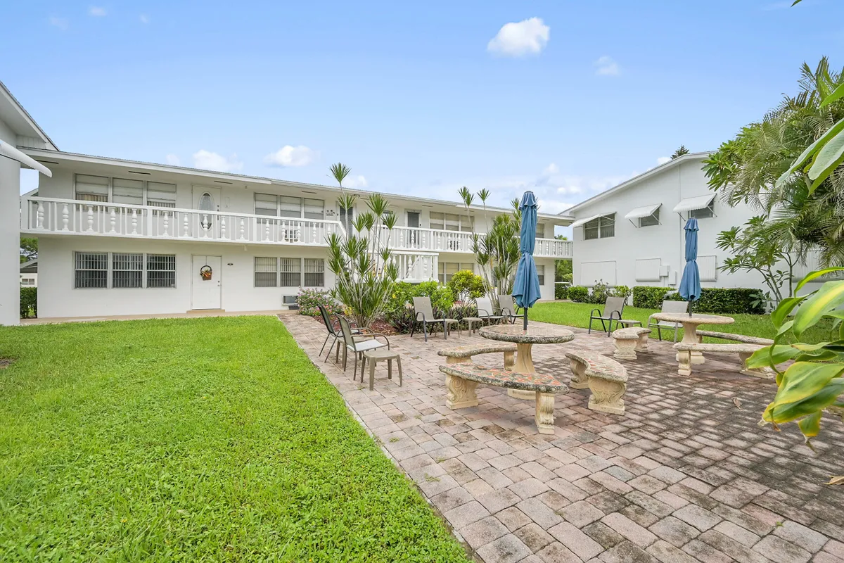 Property Slideshow image 1 of 21 | 312 sheffield m, West Palm Beach, FL, 33417