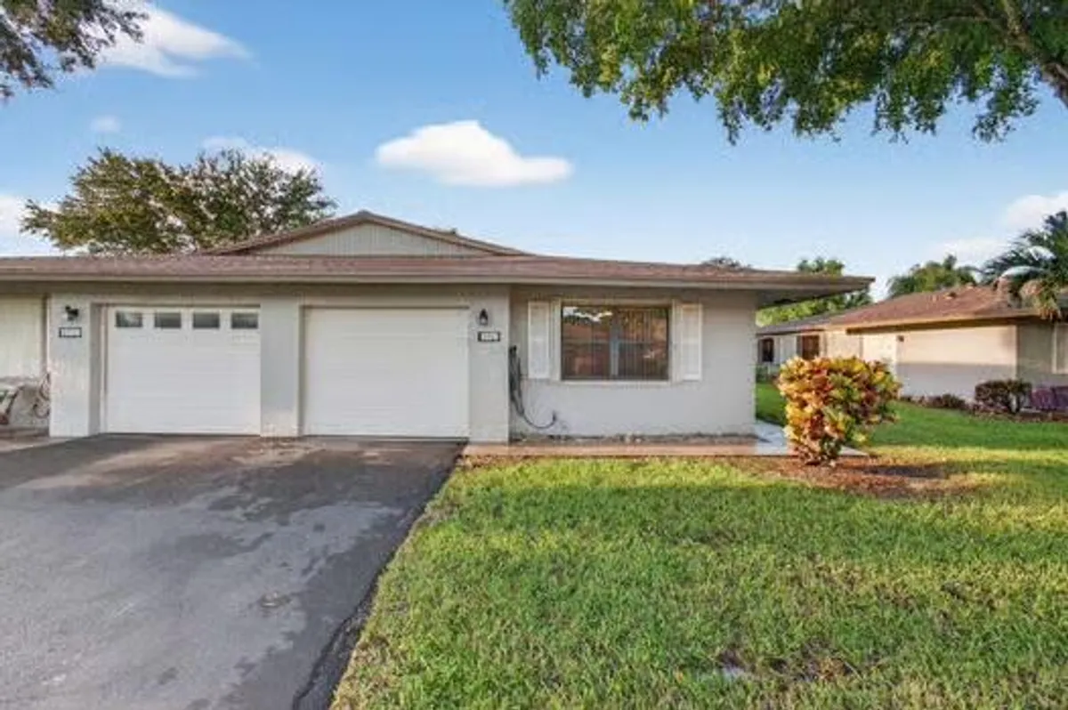 Property Slideshow image 1 of 48 | 1570 palmland dr, Boynton Beach, FL, 33436