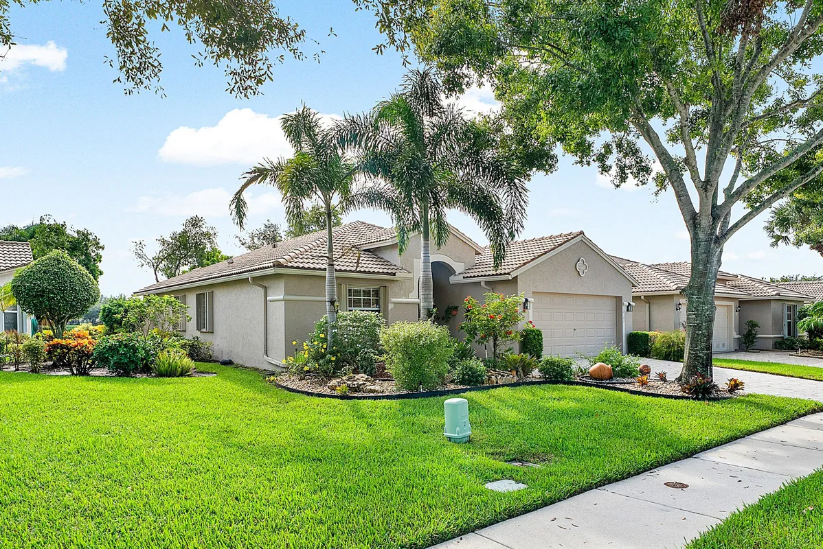 Property Slideshow image 1 of 37 | 8307 duomo cir, Boynton Beach, FL, 33472