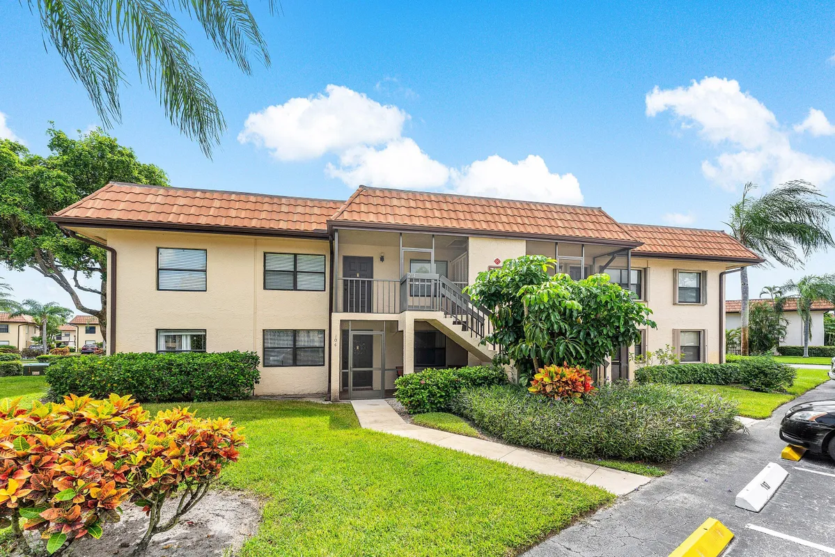 Property Slideshow image 1 of 27 | 7091 golf colony ct apt 104, Lake Worth, FL, 33467