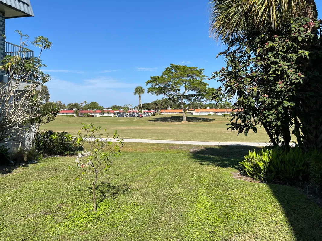Property Slideshow image 1 of 27 | 300 tuscany f f, Delray Beach, FL, 33446