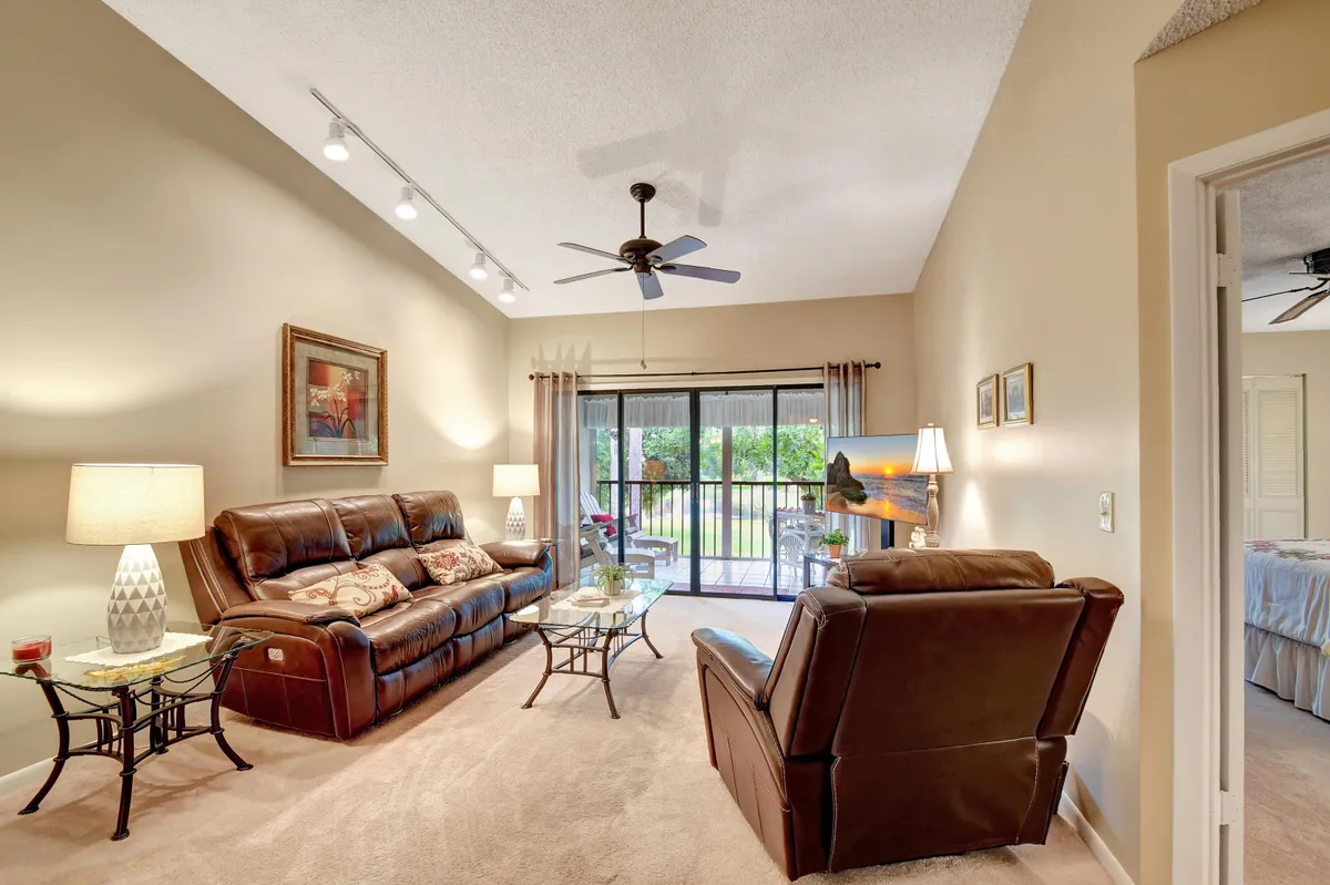 Property Slideshow image 1 of 48 | 3352 perimeter dr, Greenacres, FL, 33467