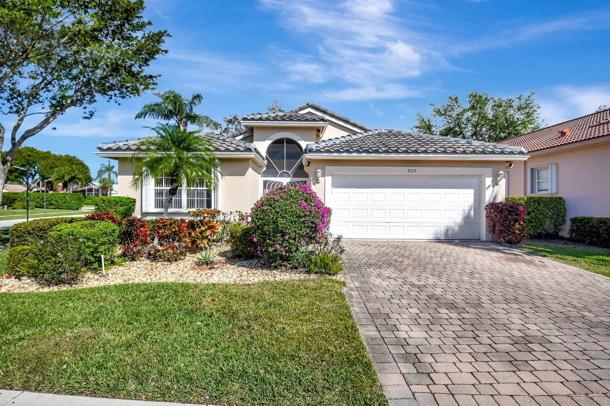 Property Slideshow image 1 of 58 | 5113 glenville dr, Boynton Beach, FL, 33437