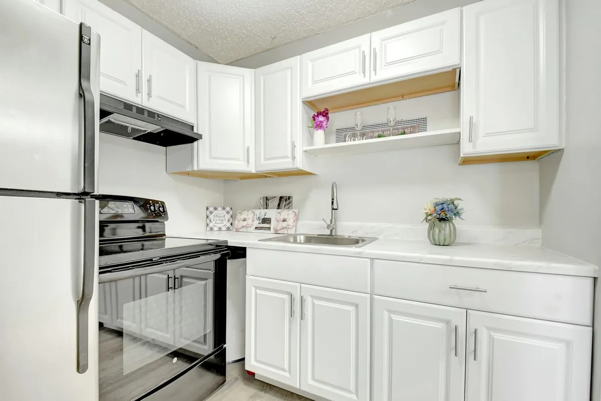 Property Slideshow image 1 of 31 | 143 sussex h, West Palm Beach, FL, 33417