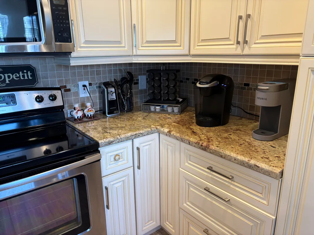 Property Slideshow image 1 of 27 | 2024 rexford b, Boca Raton, FL, 33434