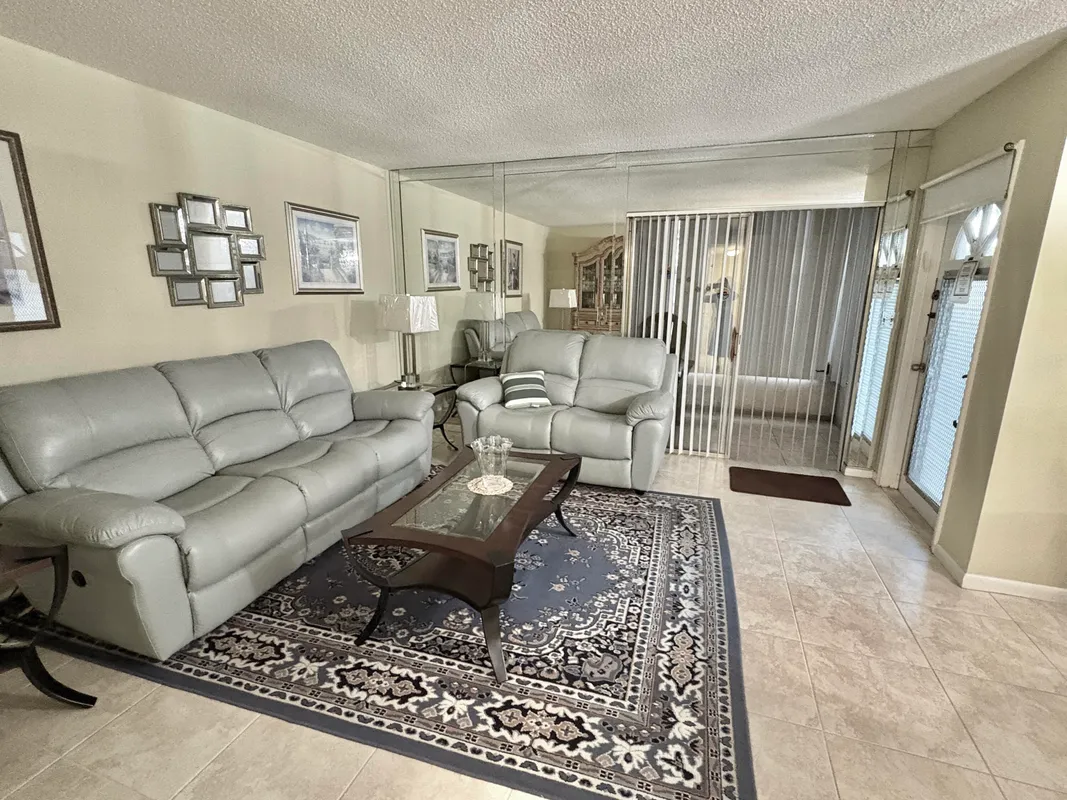Property Slideshow image 1 of 21 | 160 plymouth v, West Palm Beach, FL, 33417