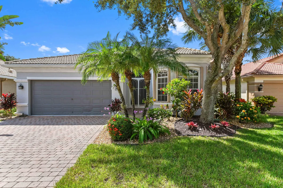 Property Slideshow image 1 of 38 | 9752 donato way, Lake Worth, FL, 33467