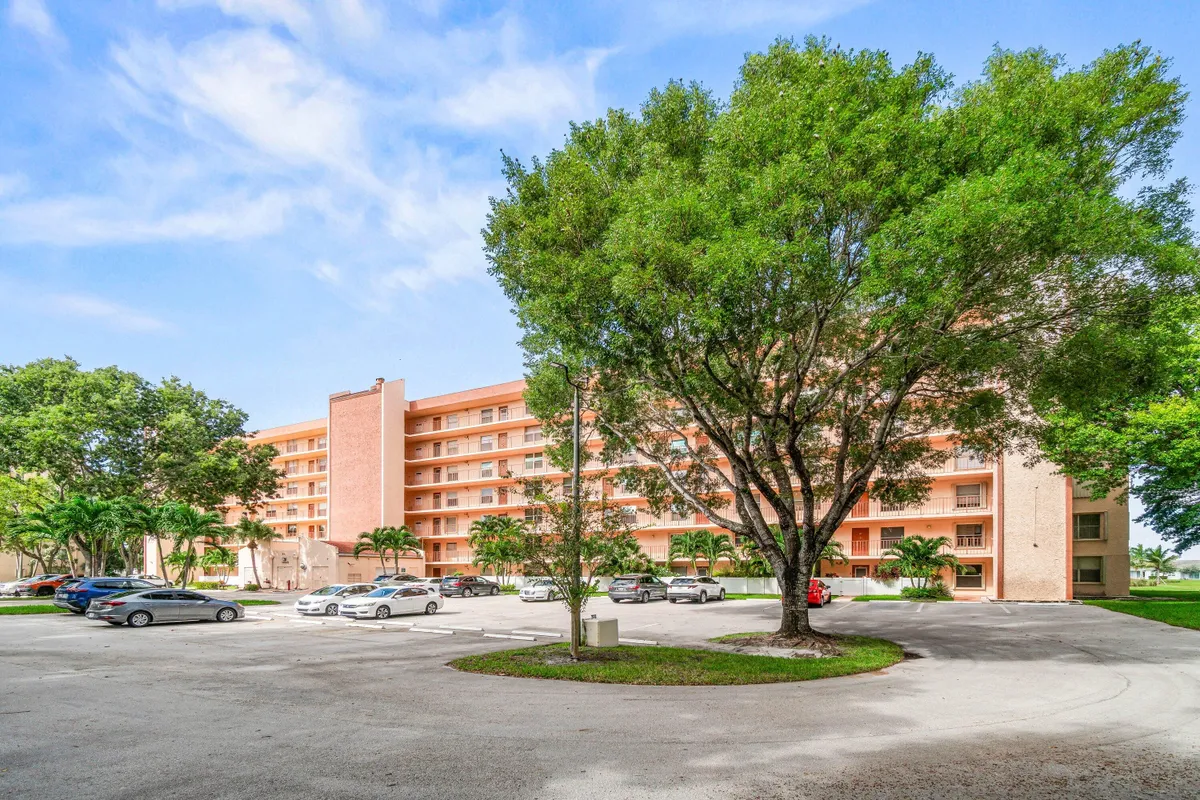 Property Slideshow image 1 of 41 | 14623 bonaire blvd apt 110, Delray Beach, FL, 33446