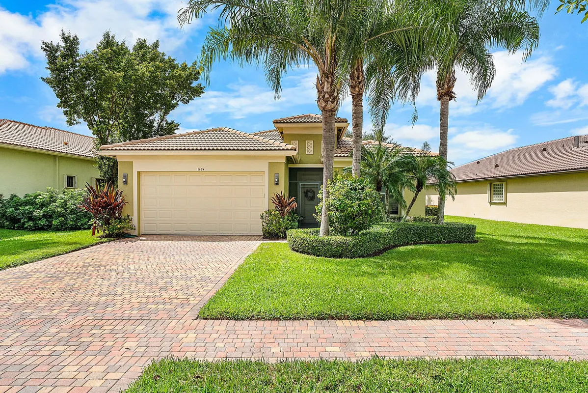 Property Slideshow image 1 of 43 | 14841 strand ln # 14841, Delray Beach, FL, 33446