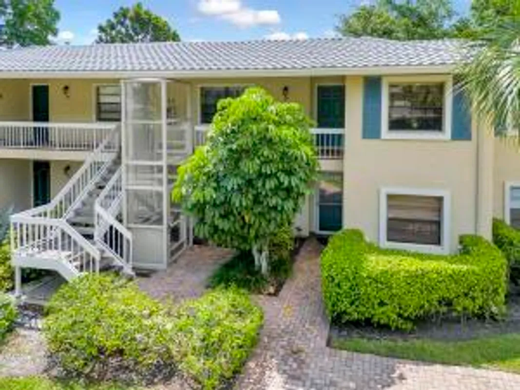 Property Slideshow image 1 of 31 | 14 westgate ln d, Boynton Beach, FL, 33436