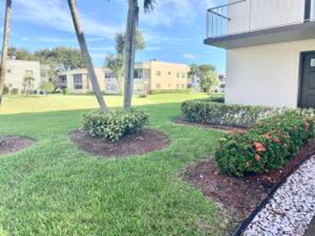 Property Slideshow image 1 of 37 | 625 normandy n # 625, Delray Beach, FL, 33484