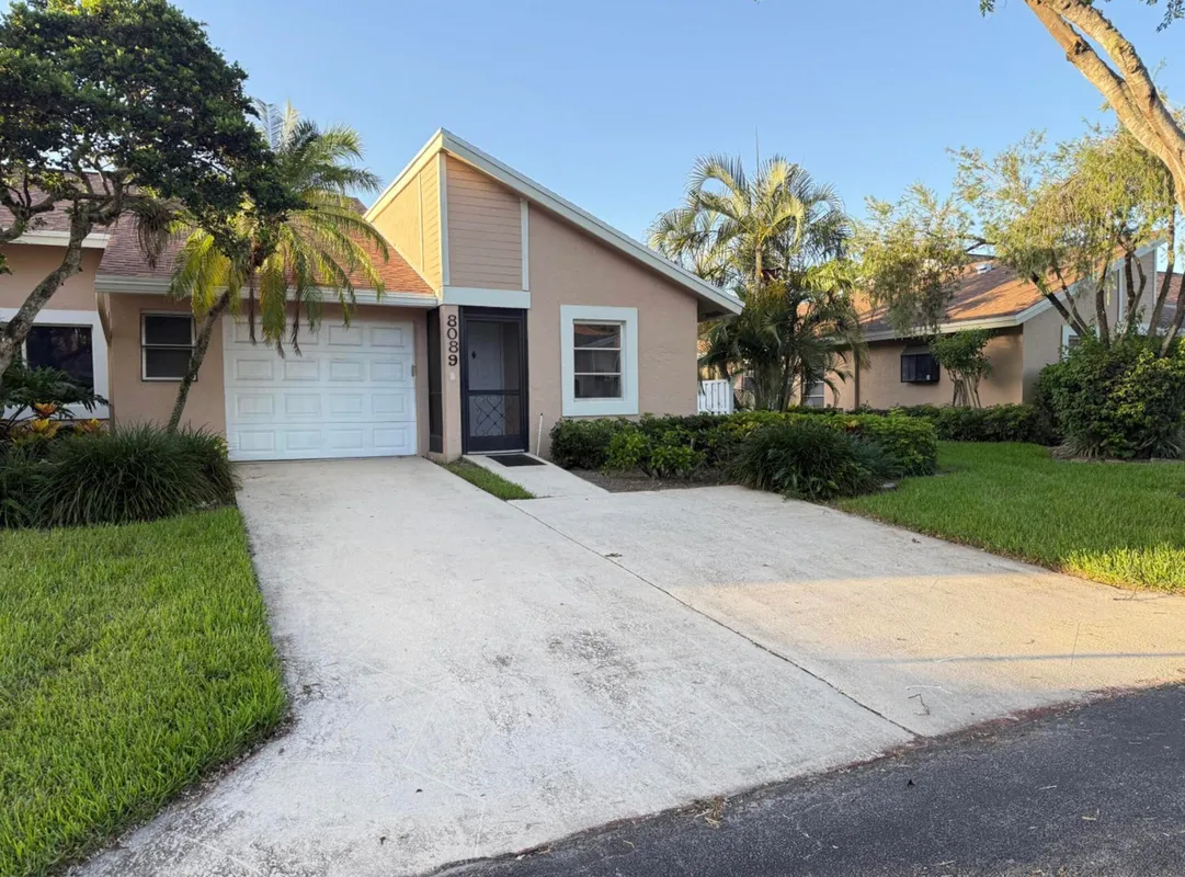 Property Slideshow image 1 of 40 | 8089 springtree rd, Boca Raton, FL, 33496