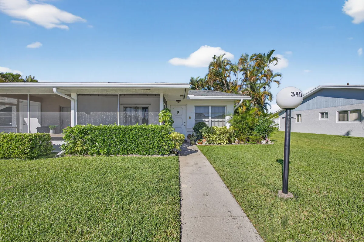 Property Slideshow image 1 of 48 | 3411 americo dr, West Palm Beach, FL, 33417