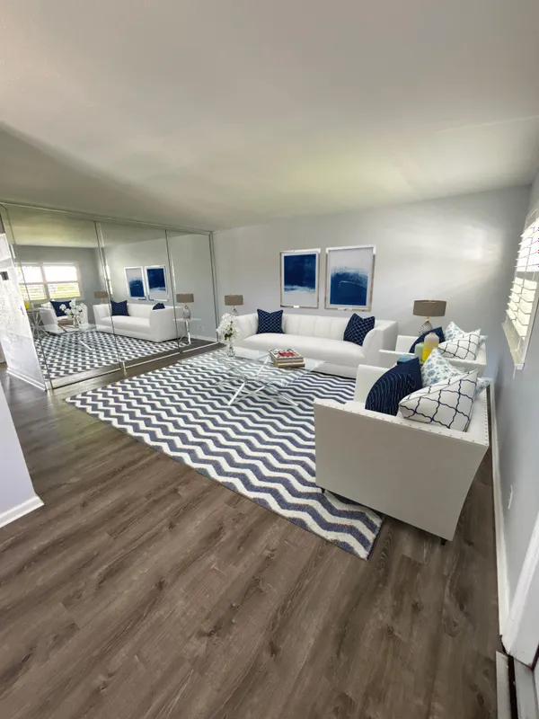 Property Slideshow image 1 of 6 | 5 valencia a, Delray Beach, FL, 33446