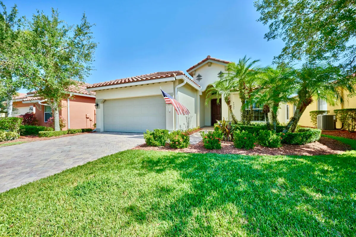 Property Slideshow image 1 of 90 | 6227 thames pl, Vero Beach, FL, 32966