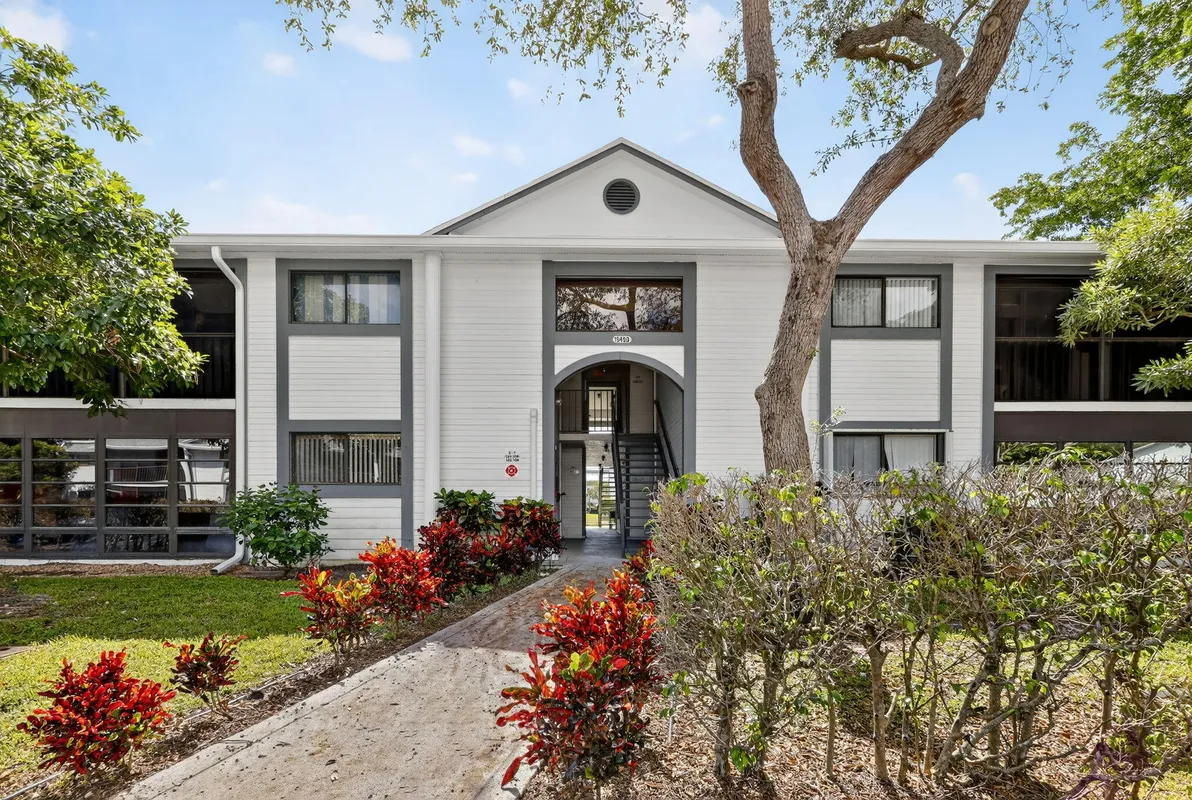 Property Slideshow image 1 of 61 | 15453 lakes of delray blvd apt 207, Delray Beach, FL, 33484