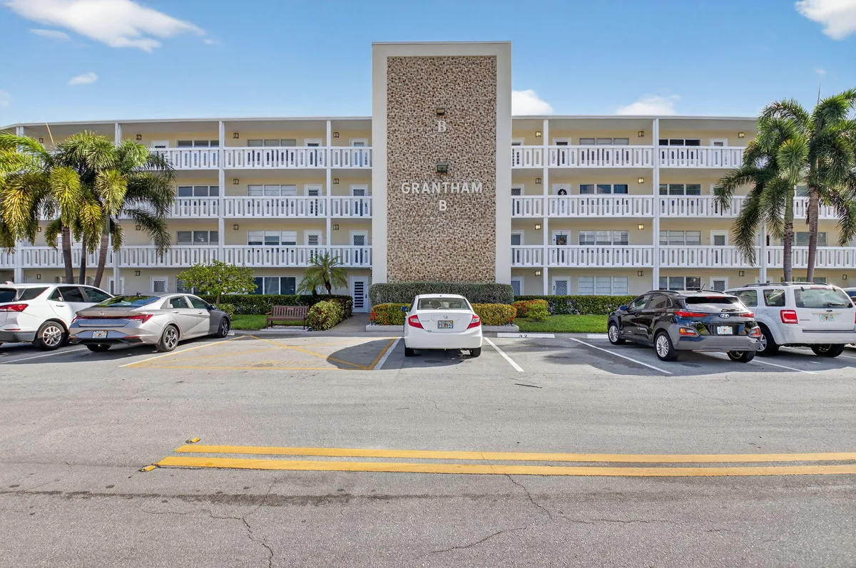 Property Slideshow image 1 of 73 | 425 grantham b, Deerfield Beach, FL, 33442