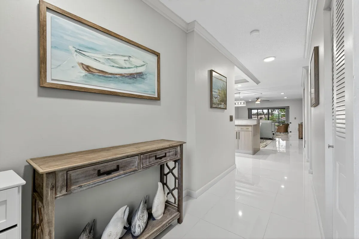 Property Slideshow image 1 of 56 | 8450 casa del lago j, Boca Raton, FL, 33433