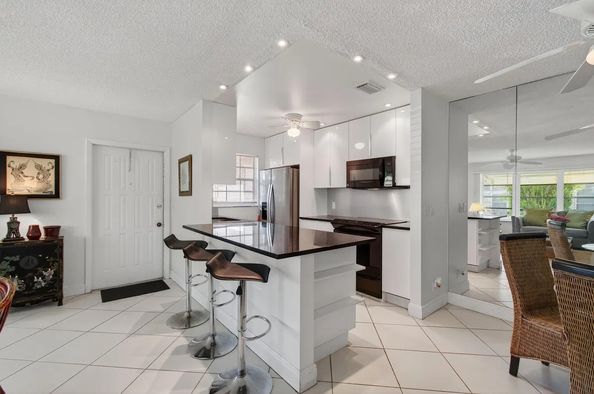 Property Slideshow image 1 of 53 | 1305 high point way d, Delray Beach, FL, 33445
