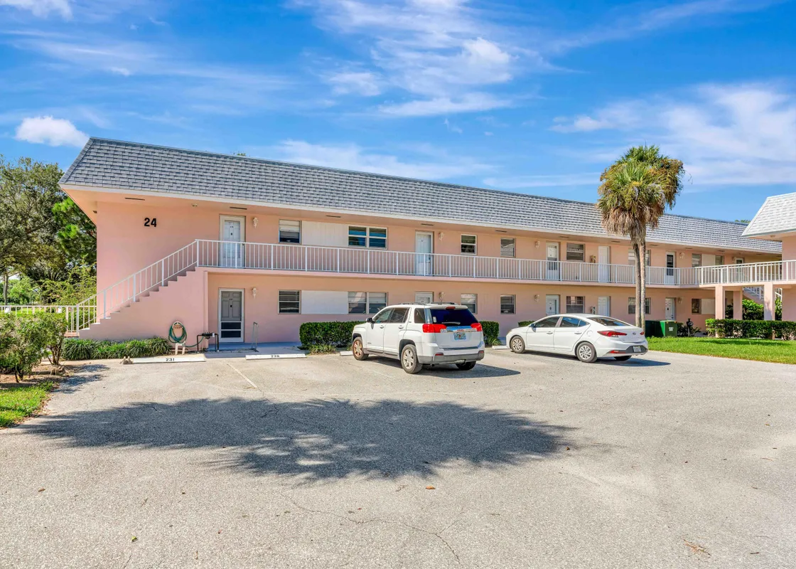 Property Slideshow image 1 of 25 | 18081 se country club dr # 24-237, Jupiter, FL, 33469