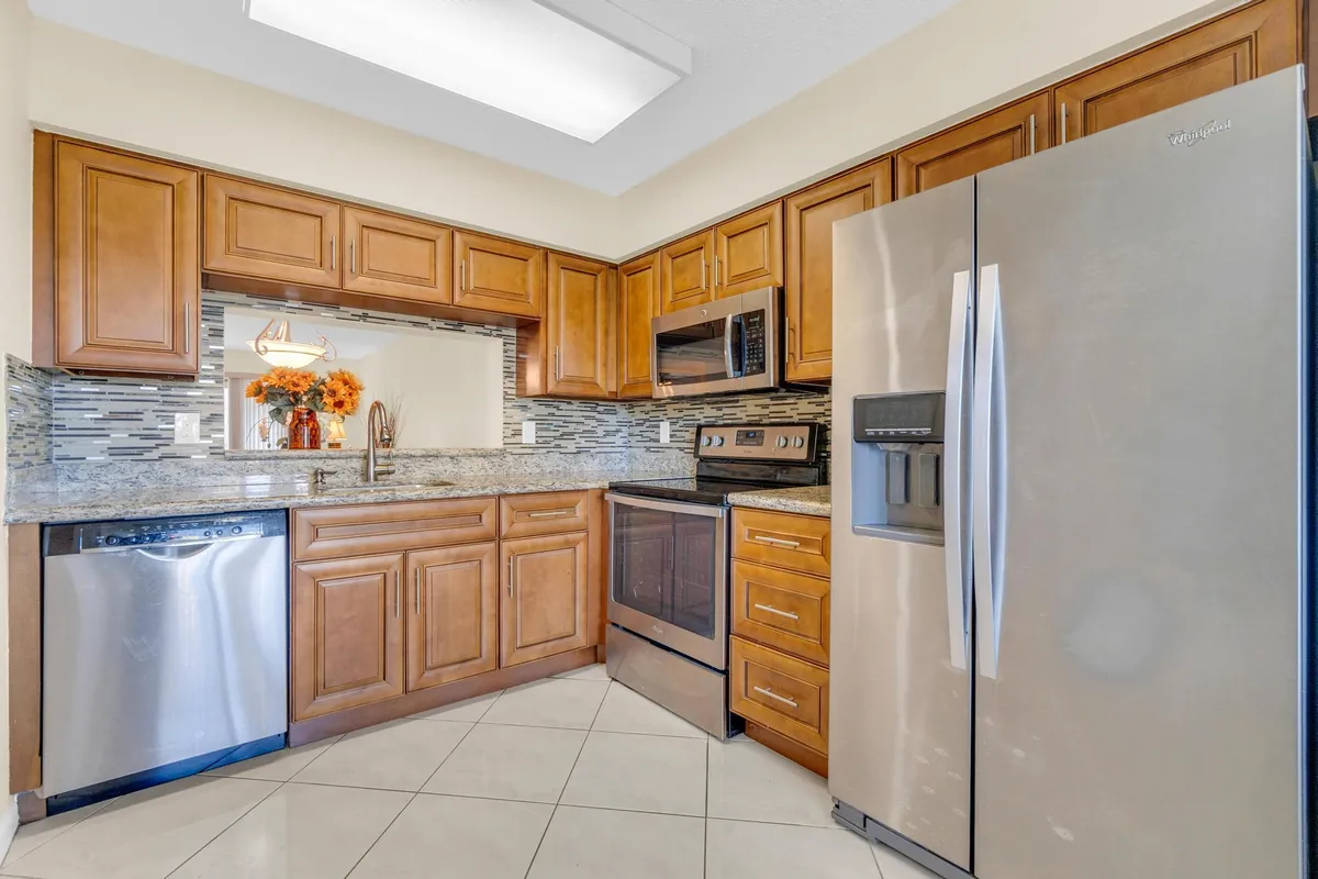 Property Slideshow image 1 of 79 | 7290 kinghurst dr apt 406, Delray Beach, FL, 33446