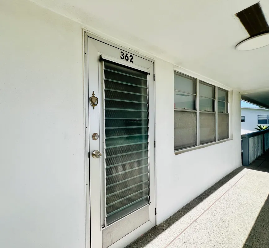 Property Slideshow image 1 of 7 | 362 sheffield o, West Palm Beach, FL, 33417