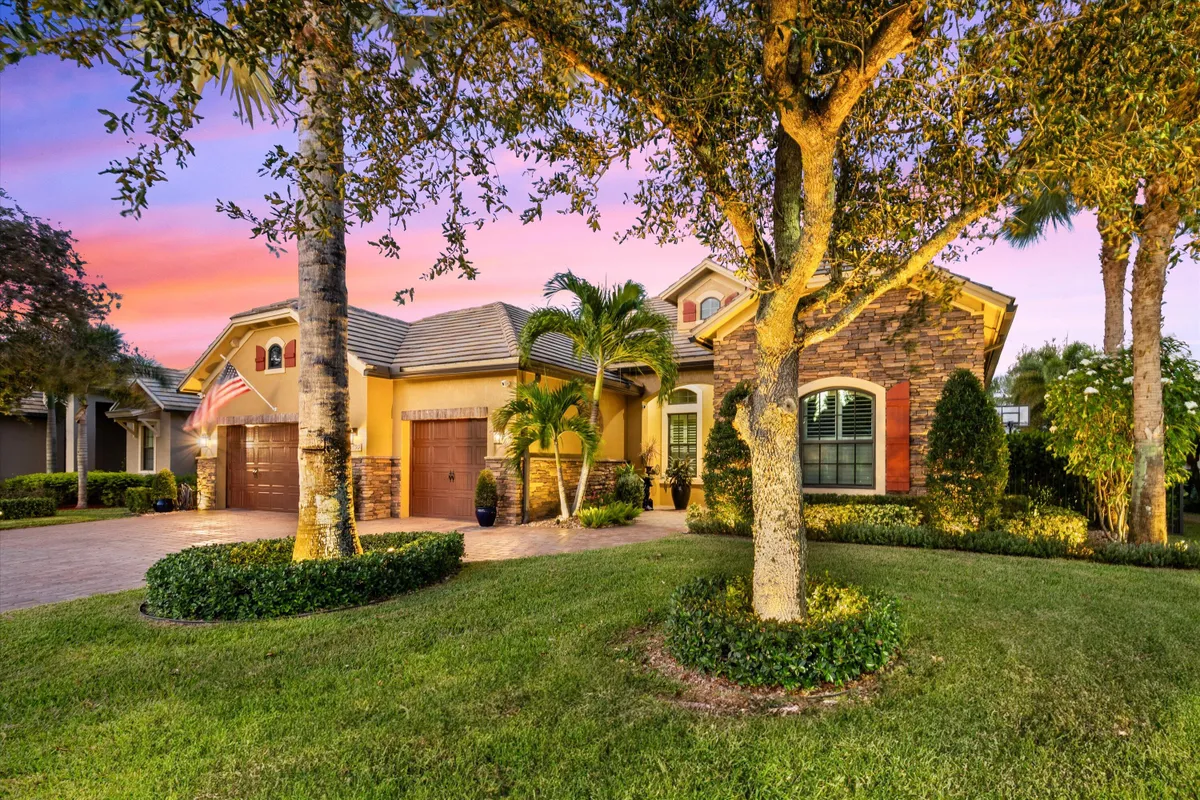 Property Slideshow image 1 of 60 | 3399 siena cir, Wellington, FL, 33414