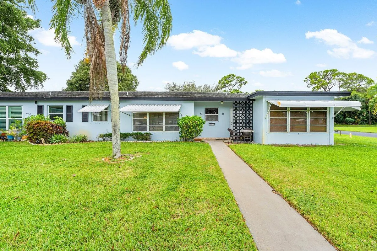 Property Slideshow image 1 of 34 | 510 high point dr c, Delray Beach, FL, 33445