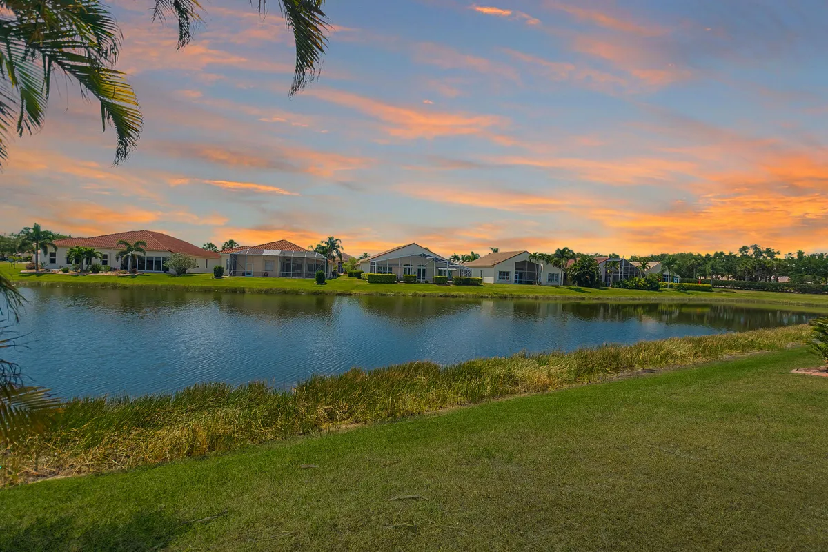 Property Slideshow image 1 of 50 | 307 nw clearview ct, Port Saint Lucie, FL, 34986