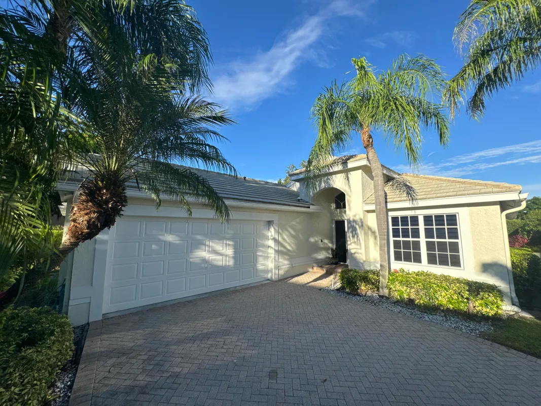 Property Slideshow image 1 of 28 | 11590 creekside dr, Boynton Beach, FL, 33437